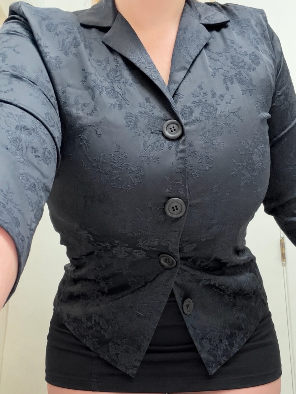90’s office siren button up